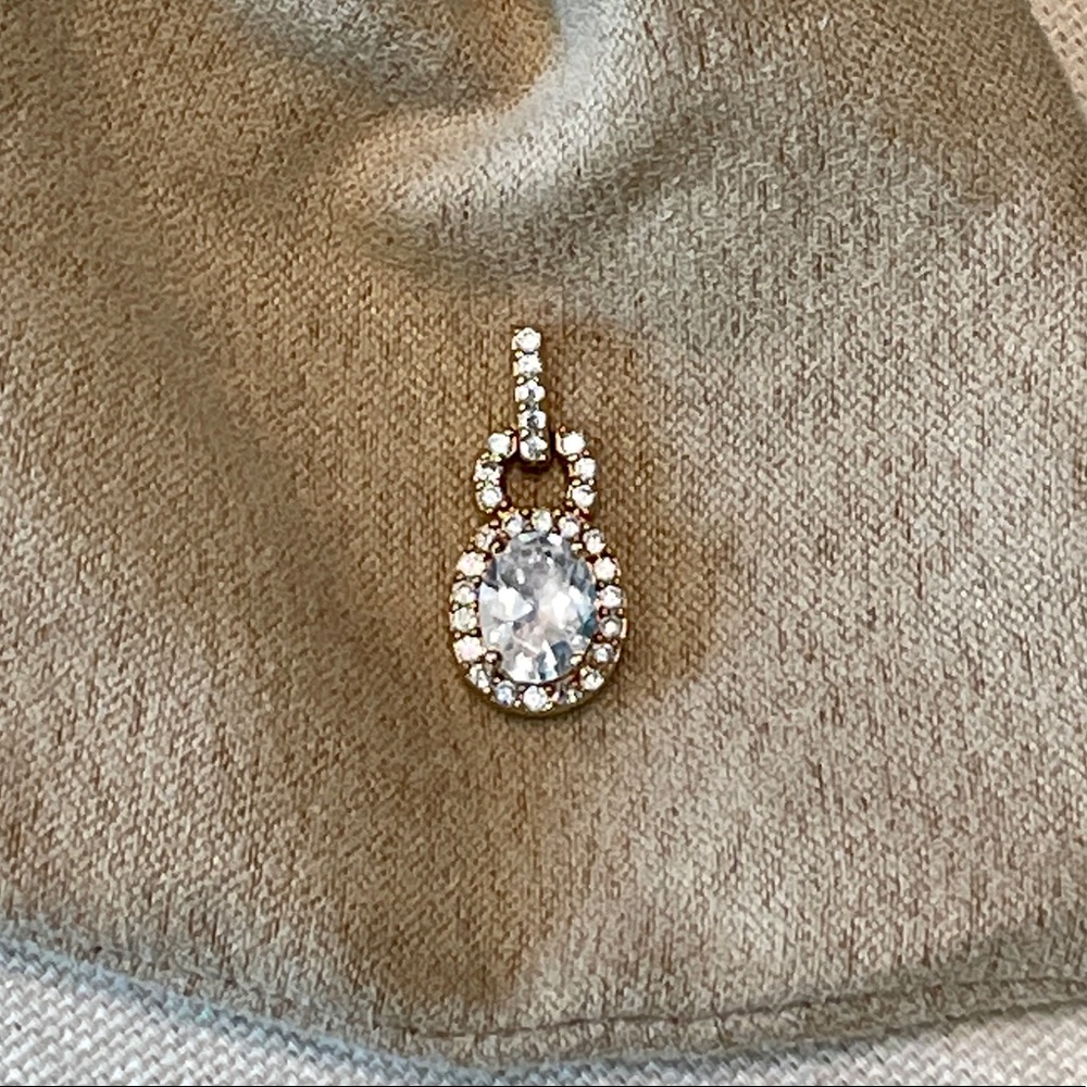 Gold/Diamond pendant